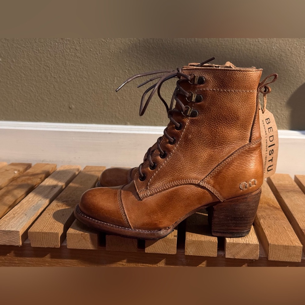 NET BED STU CAMEL TAN LEATHER LACE UP ZIP UP HEELED BOOT 
6 36 - Picture 6 of 9